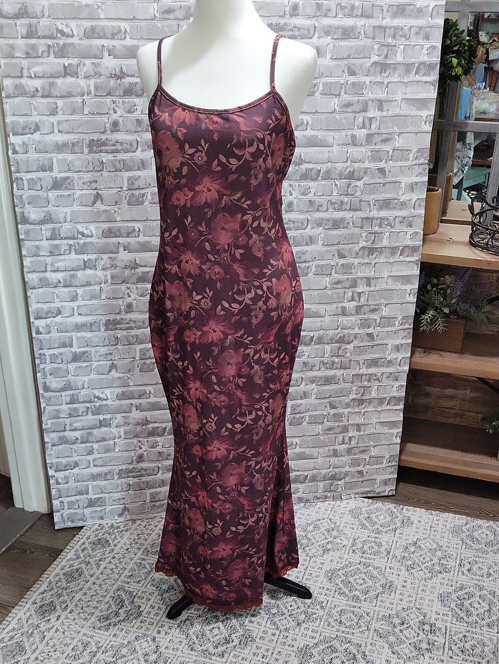 NWT ROMWE Womens Wine Red Floral Maxi Dress, Sphagetti Straps, Sz L